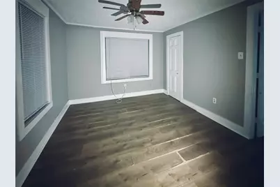 107 E South Street, Weimar, TX 78962 - Photo 7