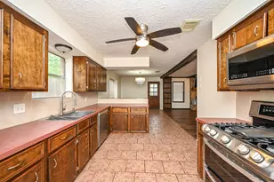 23814 Spring Gum Dr, Spring, TX 77373 - Photo 5