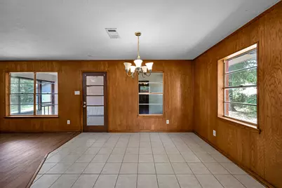 206 E Powell Street, Willis, TX 77378 - Photo 13