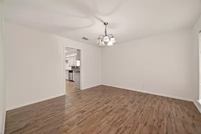 422 Willow Vista Drive, El Lago, TX 77586 - Photo 7