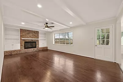 422 Willow Vista Drive, El Lago, TX 77586 - Photo 11