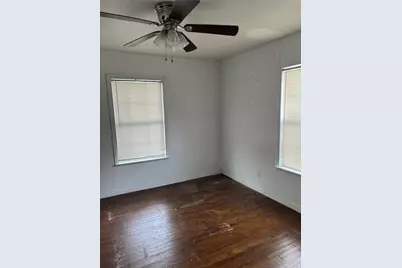 828 N Chenango Street, Angleton, TX 77515 - Photo 9