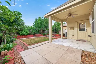 14230 Garland Brook Dr, Houston, TX 77083 - Photo 41
