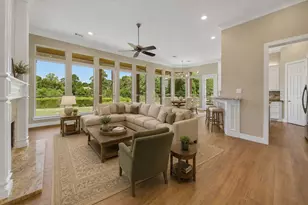 15444 Crown Oaks Dr, Montgomery, TX 77316 - Photo 11