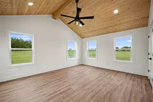 1232 Swiss Alp Hills Loop, Schulenburg, TX 78956 - Photo 9