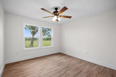 1232 Swiss Alp Hills Loop, Schulenburg, TX 78956 - Photo 13