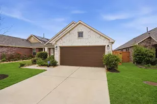8122 Royal Breeze Dr, Cypress, TX 77433 - Photo 3