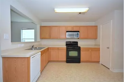 8106 Arrington Forest Lane, Humble, TX 77338 - Photo 13