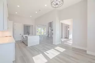 5 Edgewood Cir, Montgomery, TX 77356 - Photo 19