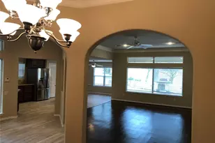 126 Coral Ct, Willis, TX 77304 - Photo 3