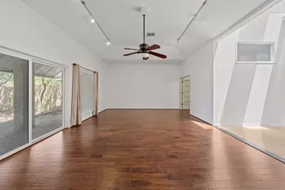 1 Wellington Lane, Sugar Land, TX 77478 - Photo 9