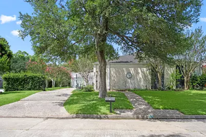 1 Wellington Lane, Sugar Land, TX 77478 - Photo 1