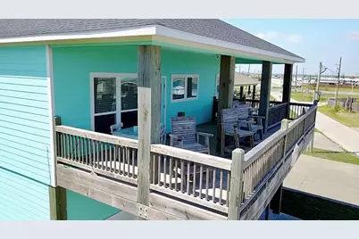 1001 S Stingaree Drive, Crystal Beach, TX 77650 - Photo 21