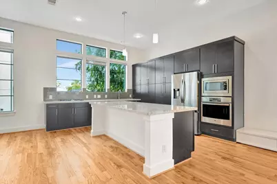 2104 Colorado Street, Houston, TX 77007 - Photo 7