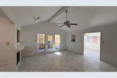 1723 Plumbwood Way, Houston, TX 77058 - Photo 9