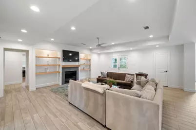 3310 Durness Way, Houston, TX 77025 - Photo 11