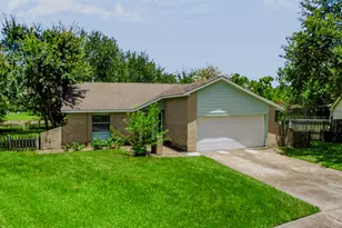 2508 Knoxville Dr, League City, TX 77573 - Photo 3