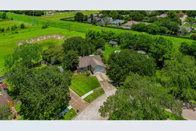 2508 Knoxville Drive, League City, TX 77573 - Photo 5