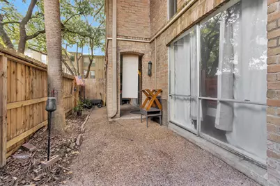 4637 Wild Indigo Street #422, Houston, TX 77027 - Photo 29