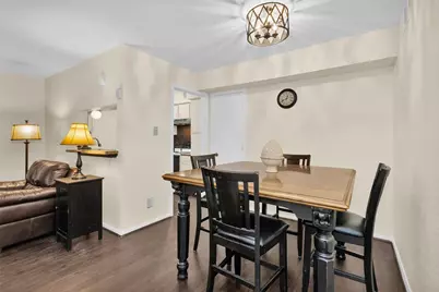 4637 Wild Indigo Street #422, Houston, TX 77027 - Photo 11