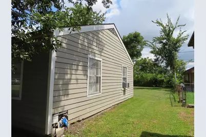 1629 Caspersen Drive, Houston, TX 77029 - Photo 13