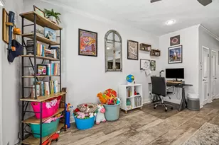 14719 Barryknoll Ln, Houston, TX 77079 - Photo 17