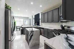 3707 Pine View Ct, Pearland, TX 77581 - Photo 11