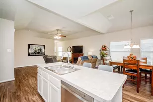 805 Willow Ave, Cleveland, TX 77327 - Photo 5