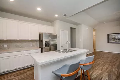 805 Willow Avenue, Cleveland, TX 77327 - Photo 13