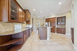 1606 Coleridge St, Sugar Land, TX 77479 - Photo 9