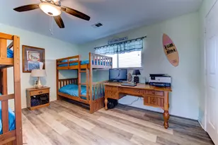 4235 San Jacinto Dr, Galveston, TX 77554 - Photo 23