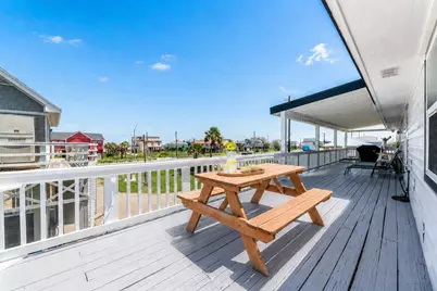 4235 San Jacinto Drive, Galveston, TX 77554 - Photo 5