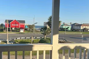 4235 San Jacinto Dr, Galveston, TX 77554 - Photo 3