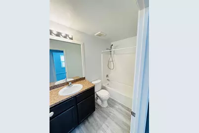 2050 Wilde Elm Drive, Houston, TX 77090 - Photo 19