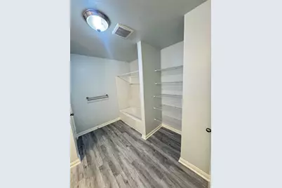 2050 Wilde Elm Drive, Houston, TX 77090 - Photo 27