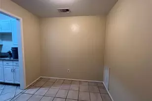 9707 Richmond Ave, Houston, TX 77042 - Photo 11