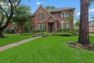 20030 Forest Dr, Spring, TX 77388 - Photo 41