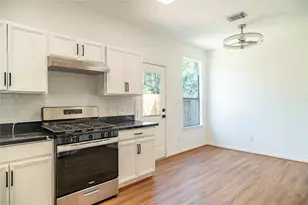 16327 Woma Ct Ct, Sugar Land, TX 77498 - Photo 17