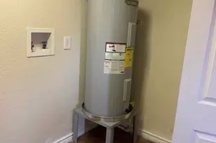 1413 Brazos Ave, La Marque, TX 77568 - Photo 13