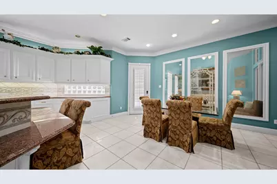 5030 Huntwick Parc Court, Houston, TX 77069 - Photo 15
