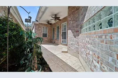 5030 Huntwick Parc Court, Houston, TX 77069 - Photo 31