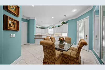 5030 Huntwick Parc Court, Houston, TX 77069 - Photo 13