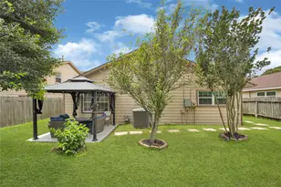 919 Western Hills Dr, Katy, TX 77450 - Photo 21