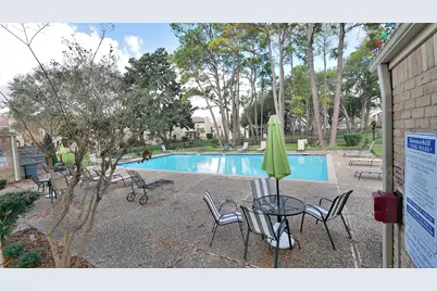 800 Country Place Drive #506, Houston, TX 77079 - Photo 3