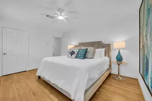 4706 Tonawanda Dr, Houston, TX 77035 - Photo 31