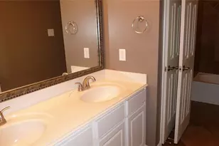 4823 Cypress Spring Dr, Missouri City, TX 77459 - Photo 25