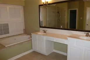 4823 Cypress Spring Dr, Missouri City, TX 77459 - Photo 17
