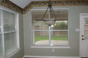 4823 Cypress Spring Dr, Missouri City, TX 77459 - Photo 13