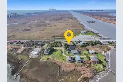 1250 Yacht Basin, Gilchrist, TX 77617 - Photo 17