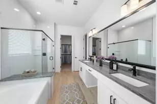 13718 Ballast Grn Dr, Texas City, TX 77568 - Photo 5